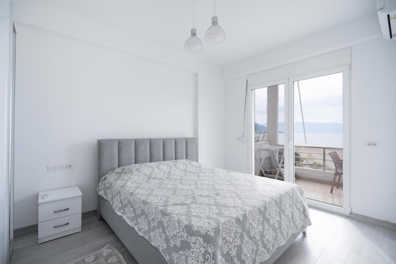 Vlorë Apartment In The Village With A Sea View מראה חיצוני תמונה